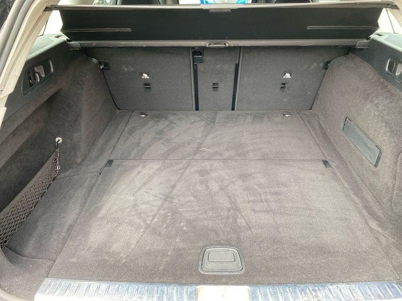 Mercedes-Benz Classe E E SW 220 d Advanced auto