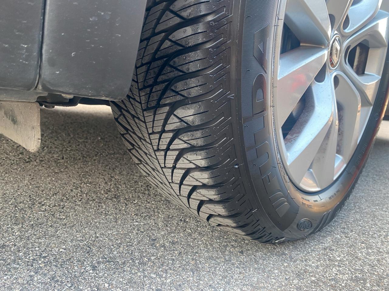 Renault Captur Full Hybrid E-Tech 145 CV Intens