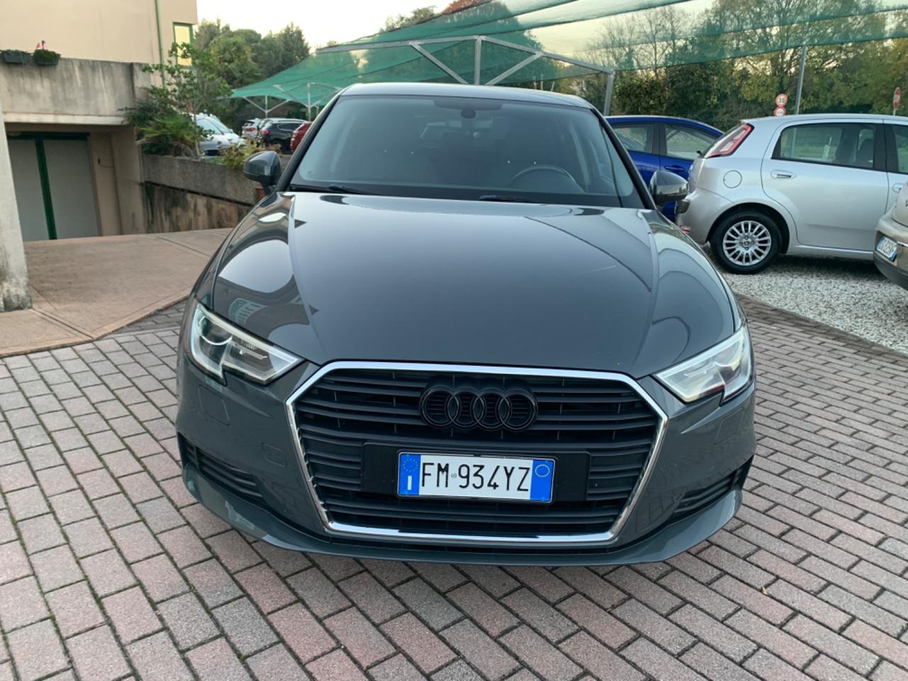 Audi A3 SPB 2.0 TDI S tronic Sport