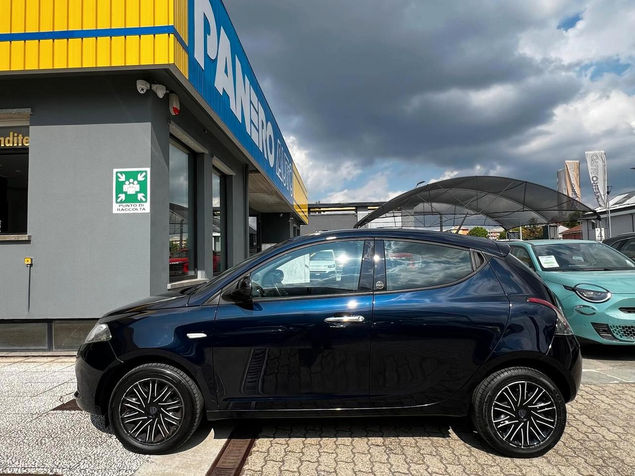 LANCIA Ypsilon 3ª serie Ypsilon 1.2 69 CV 5 po...