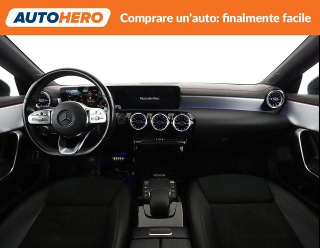 MERCEDES-BENZ CLA 200 Automatic Shooting Brake Sport