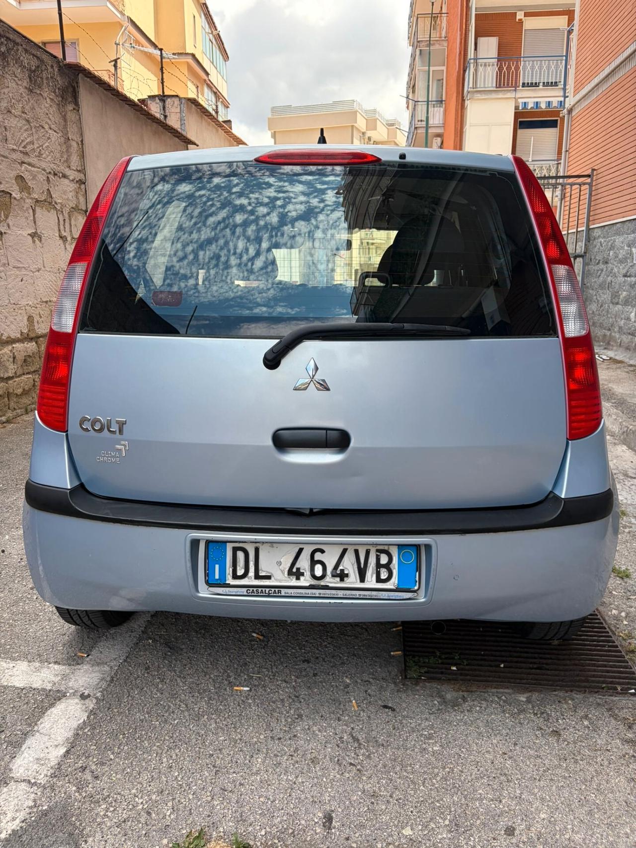 Mitsubishi Colt 1.1 12V 5p. Invite