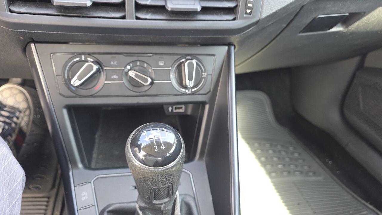 Volkswagen Polo 1.0 TSI 5 porte R LINE