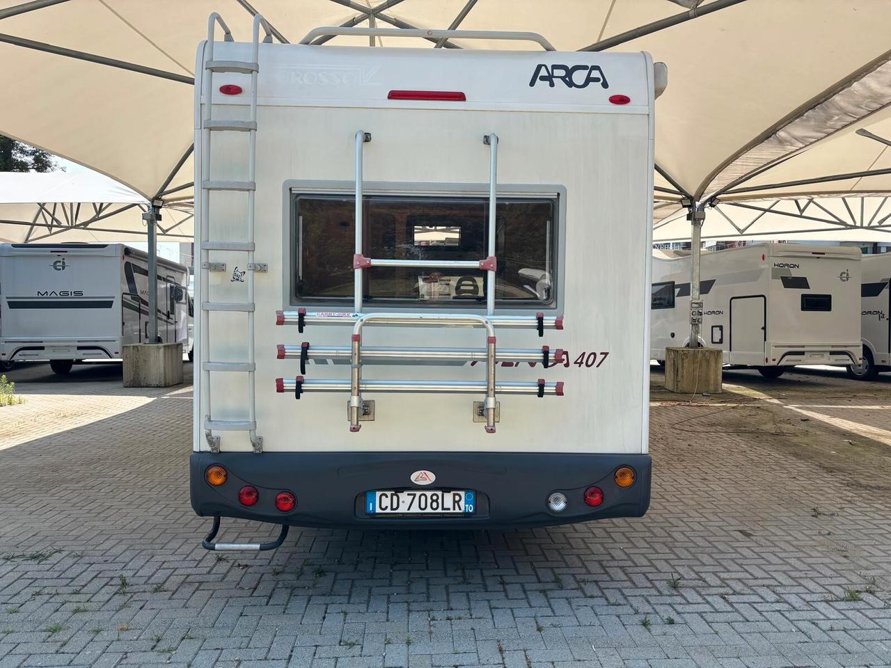 Arca America 407 camper