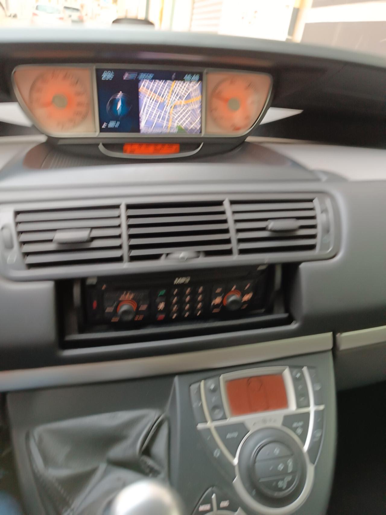 Peugeot 807 2.0 HDi 136 CV autocarro 5 POSTI full