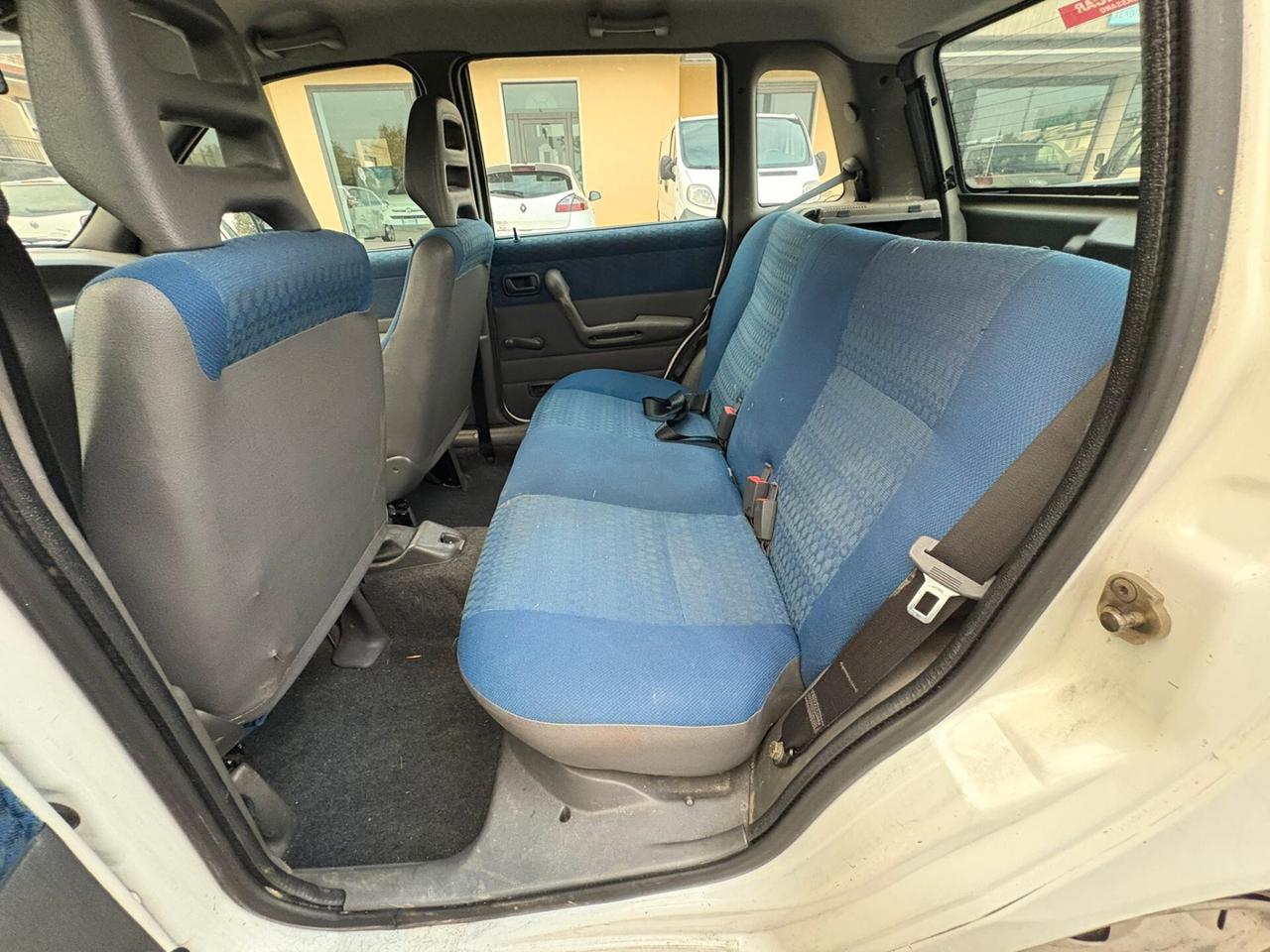 FIAT PUNTO 5/P 1.2 BENZINA SI A NEOPATENTATI