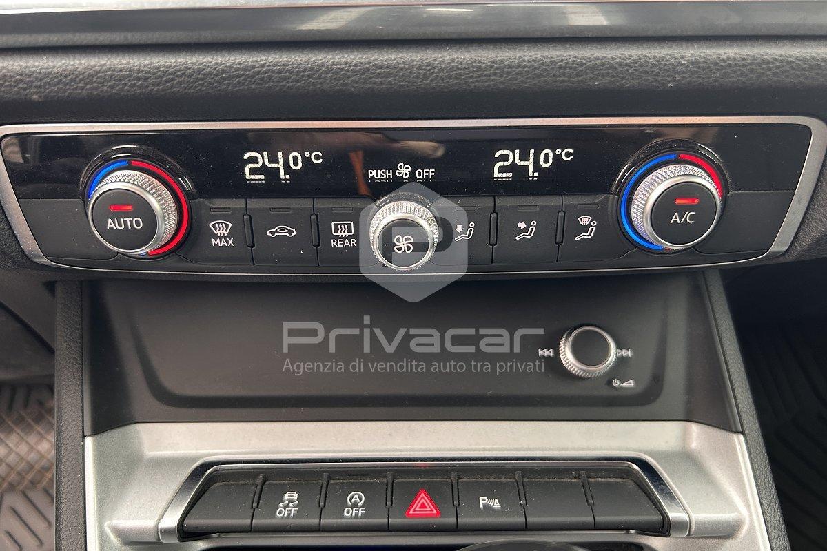 AUDI Q3 35 TDI quattro S tronic Business Advanced