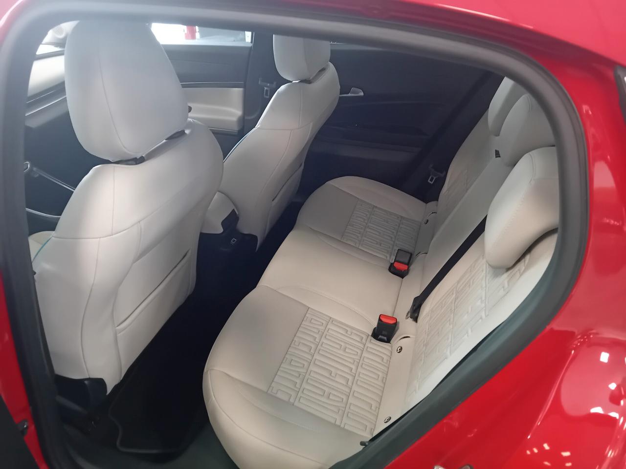 Fiat 600 Hybrid 100 CV DCT MHEV La Prima