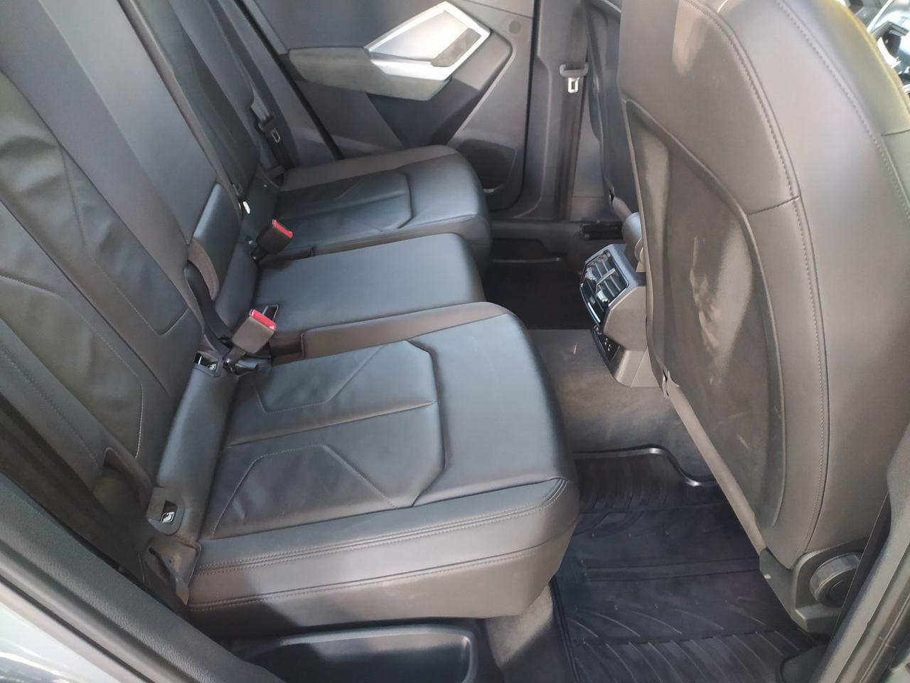 Audi Q3 Business 2.0 35 TDI #7170