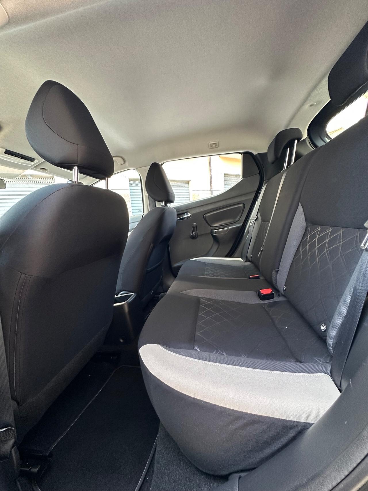 Nissan Micra 1.5 dCi 8V 5 porte Tekna