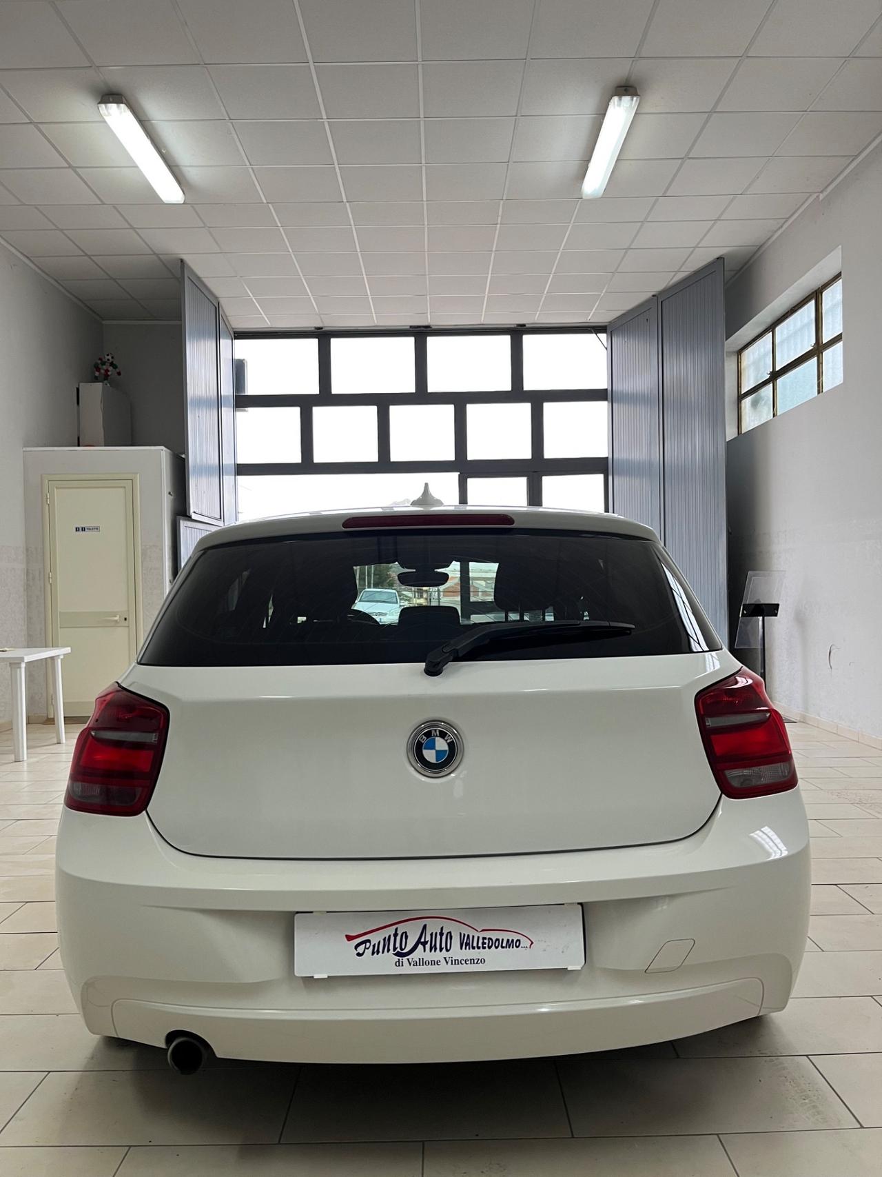 Bmw 118 118d 5p. Sport