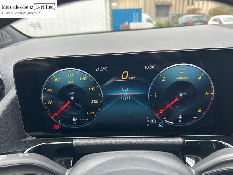 Mercedes-Benz GLA 200 D PREMIUM AUTO