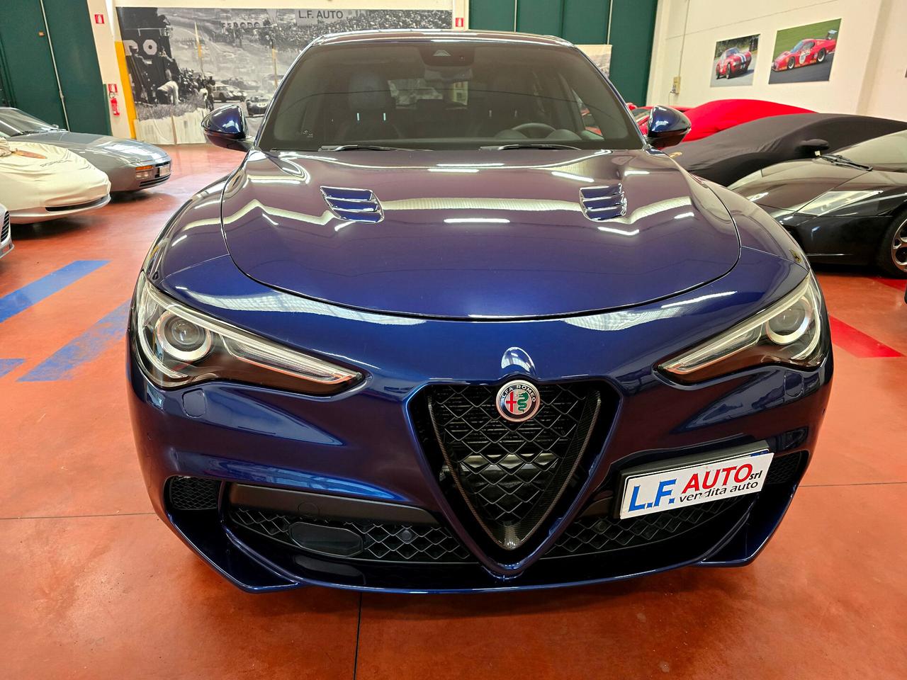 Alfa Romeo Stelvio 2.9 Bi-Turbo V6 510 CV AT8 Quadrifoglio