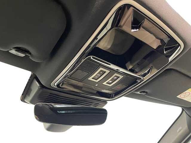 Land Rover Range Rover Velar Landmark Edition - IVA ESPOSTA