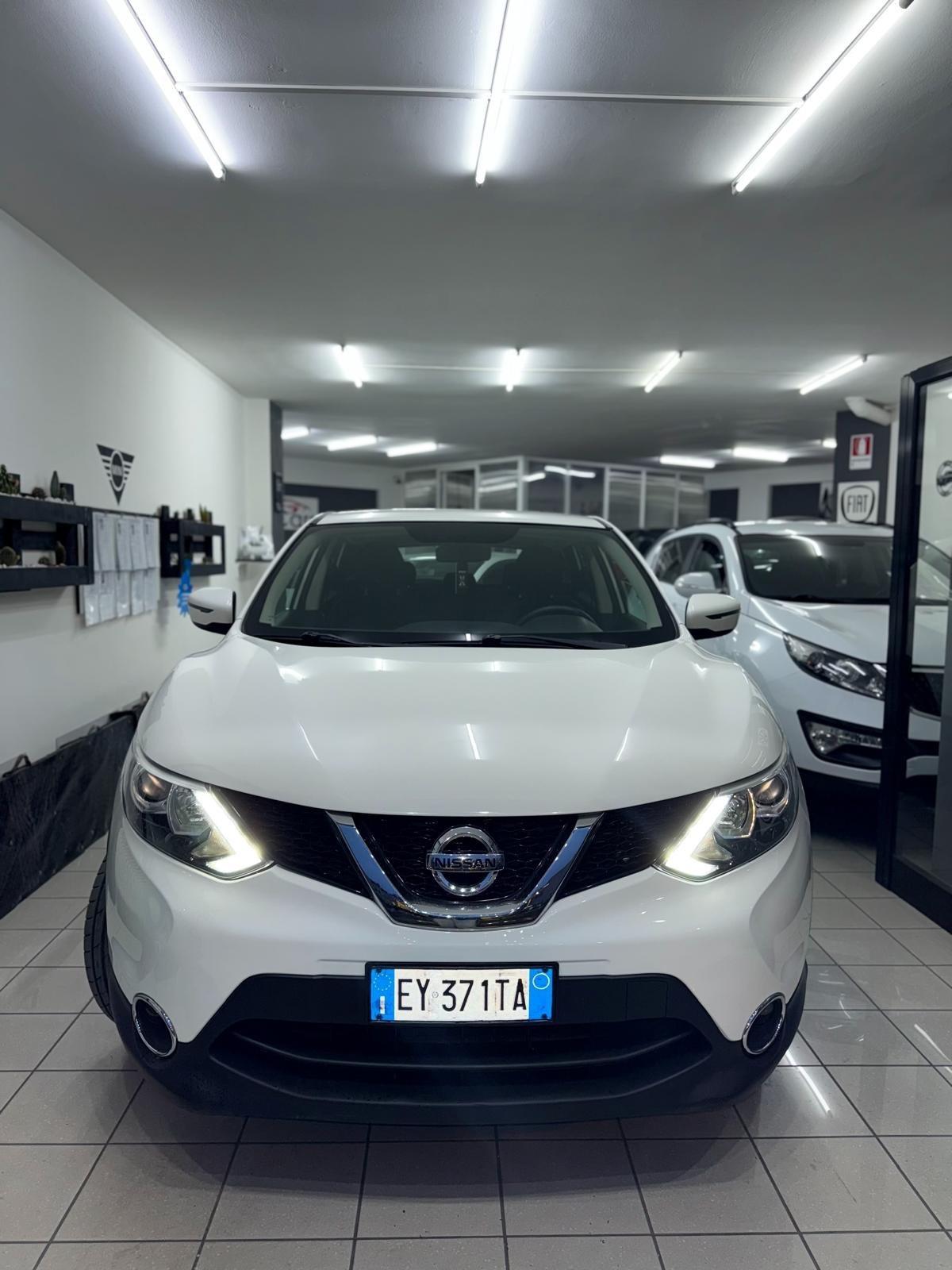 Nissan Qashqai 1.5 dCi DPF Visia