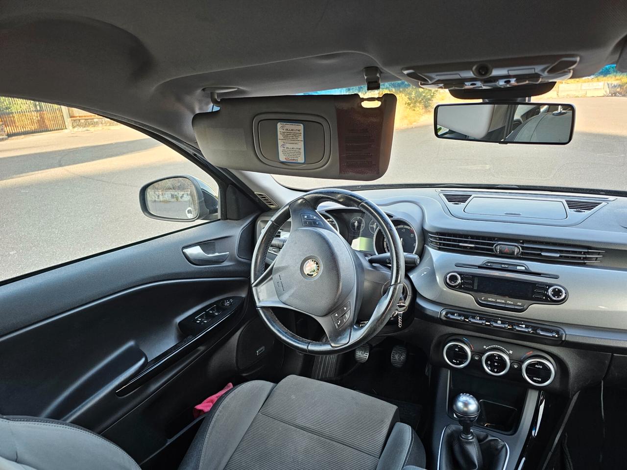 Alfa Romeo Giulietta 1.6 JTDm-2 105 CV Distinctive Block System
