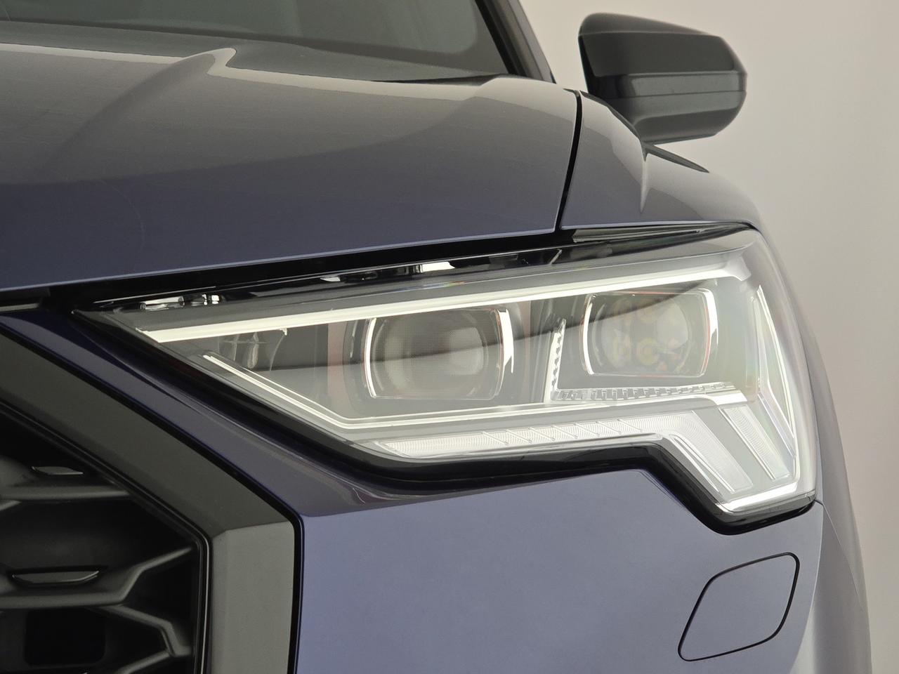 Audi Q3 sportback 35 2.0 tdi identity black s-tronic