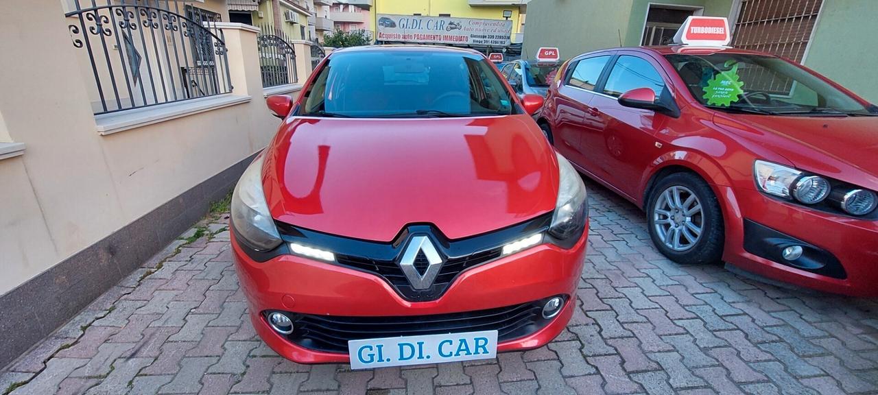CLIO 1,2 GPL DI SERIE SCADENZA BOMBOLE NEL 2035-X NEOPATENTATI IMPECCABILE FULL