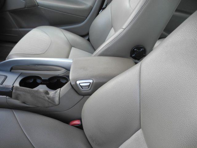 VOLVO XC70 2.4 D5 20v AWD Cross Country autom. - DA VETRINA