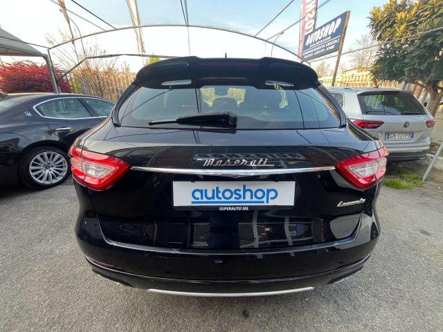 MASERATI Levante Levante 3.0 V6 250cv auto