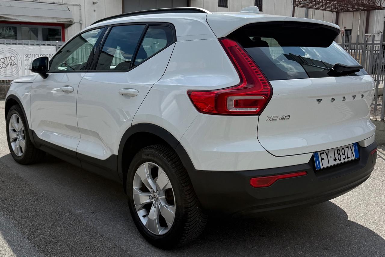 Volvo XC40 2.0 DIESEL 150cv