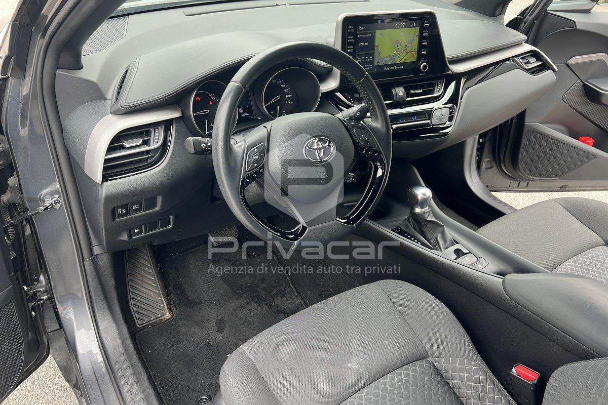 TOYOTA C-HR 1.8 Hybrid E-CVT Business