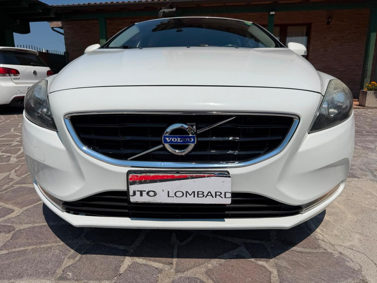 Volvo V40 D2 1.6 Summum neopatentati