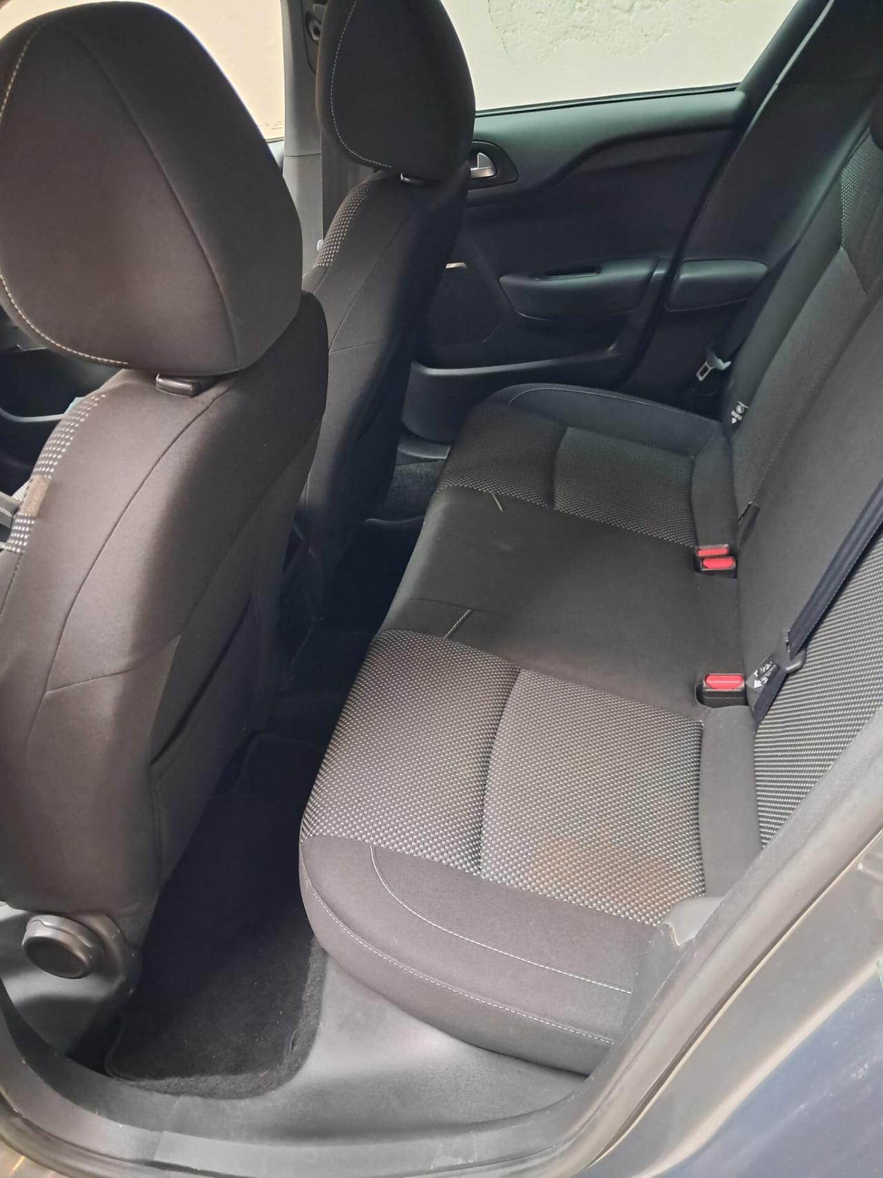Ds DS3 3 1.6 e-HDi 110 airdream Sport Chic