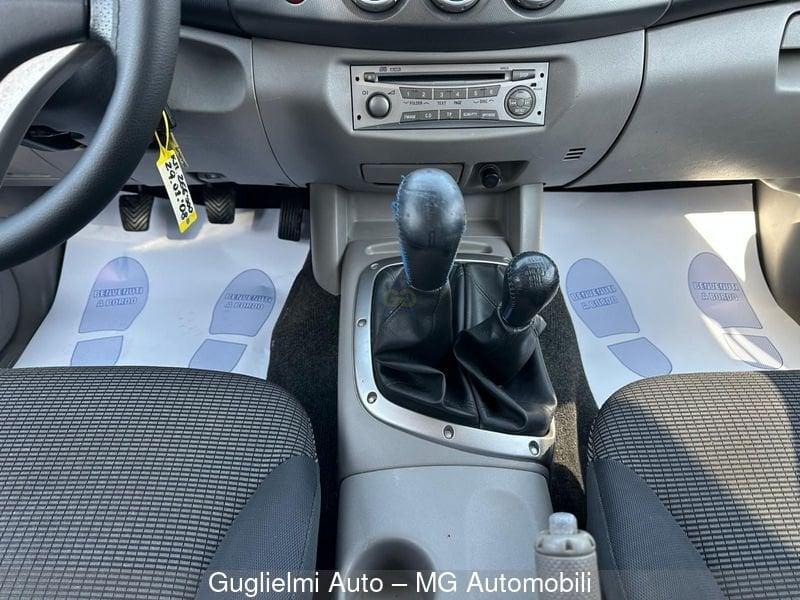 Mitsubishi L200 L200 2.5 DI-D/167CV Double Cab Warrior