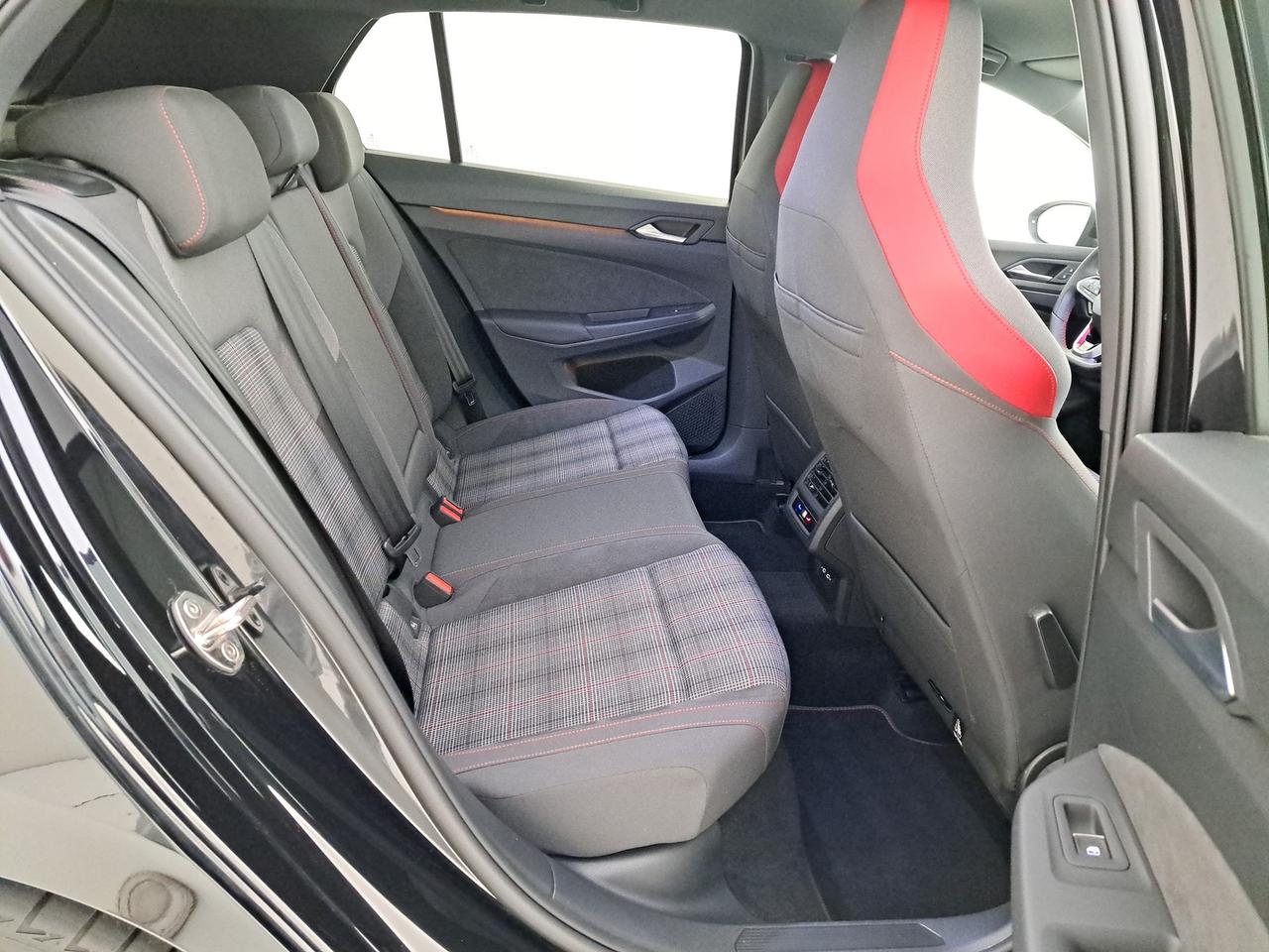 Volkswagen Golf 2.0 tsi gti 245cv dsg