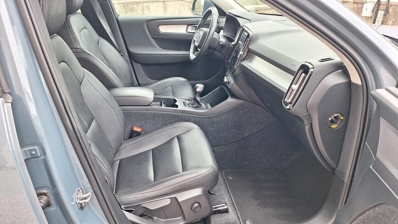 Volvo XC40 D3 Momentum