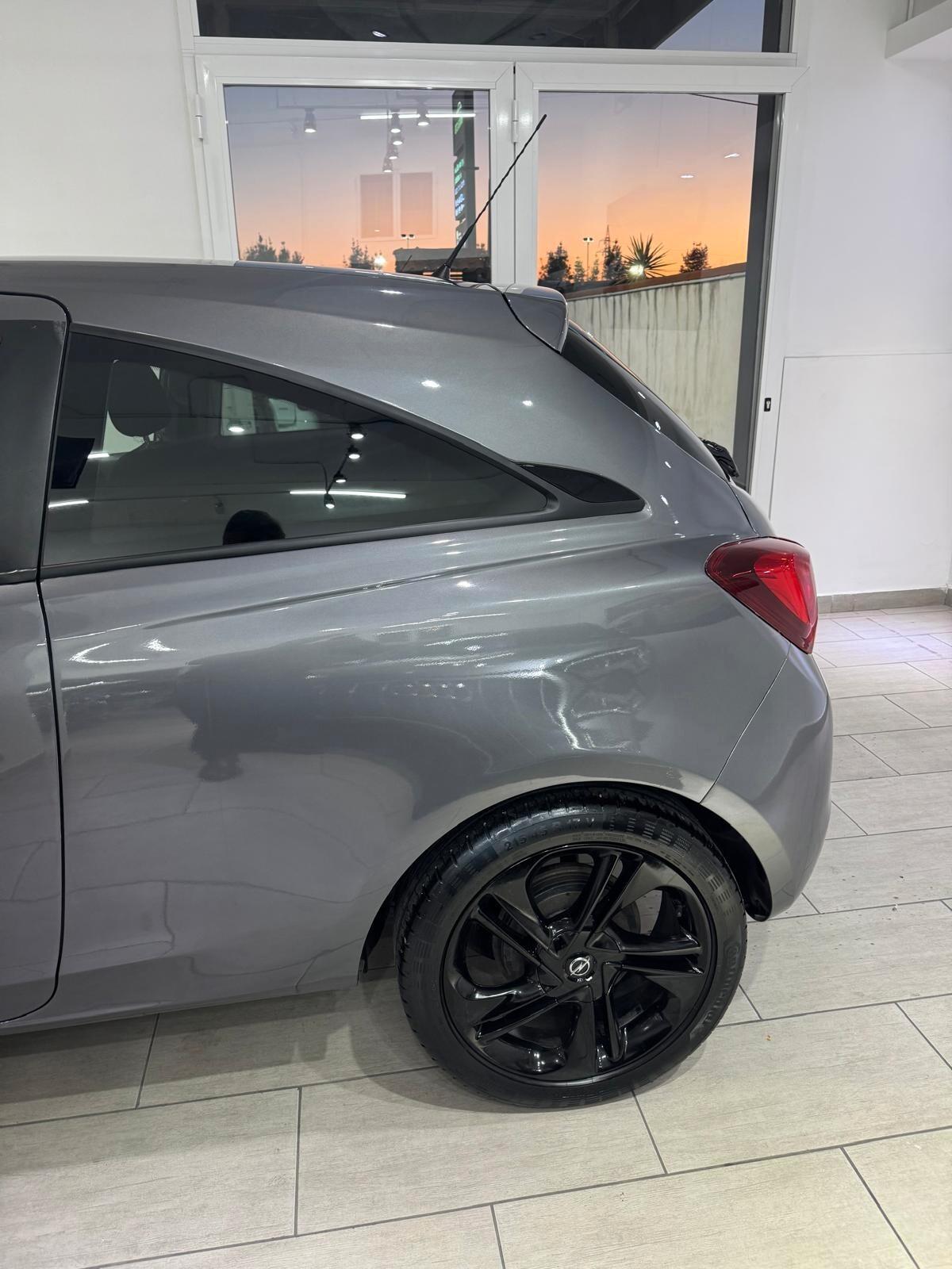 Opel Corsa 1.2 Coupé n-Joy