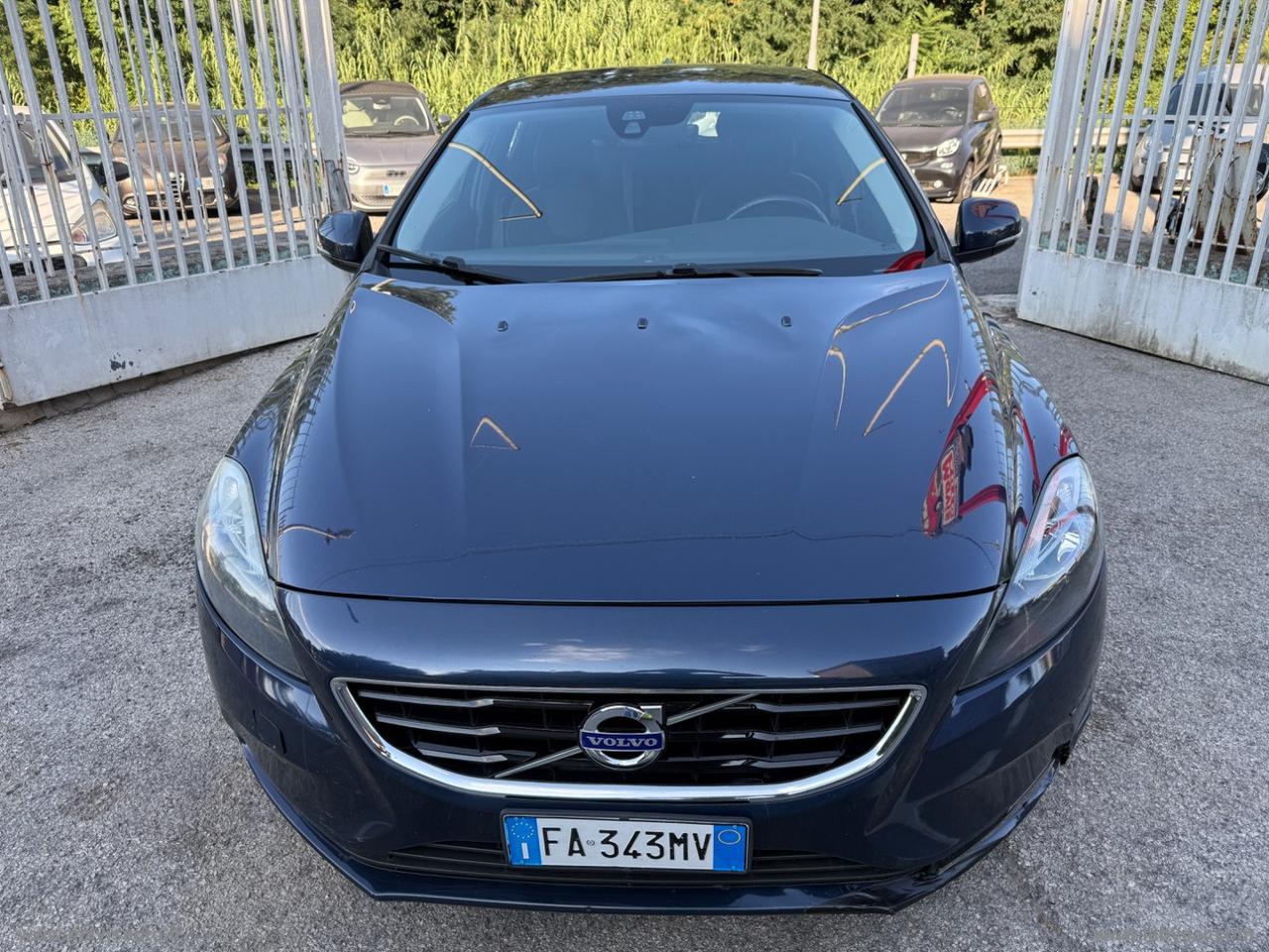 VOLVO V40 D2 1.6 Momentum