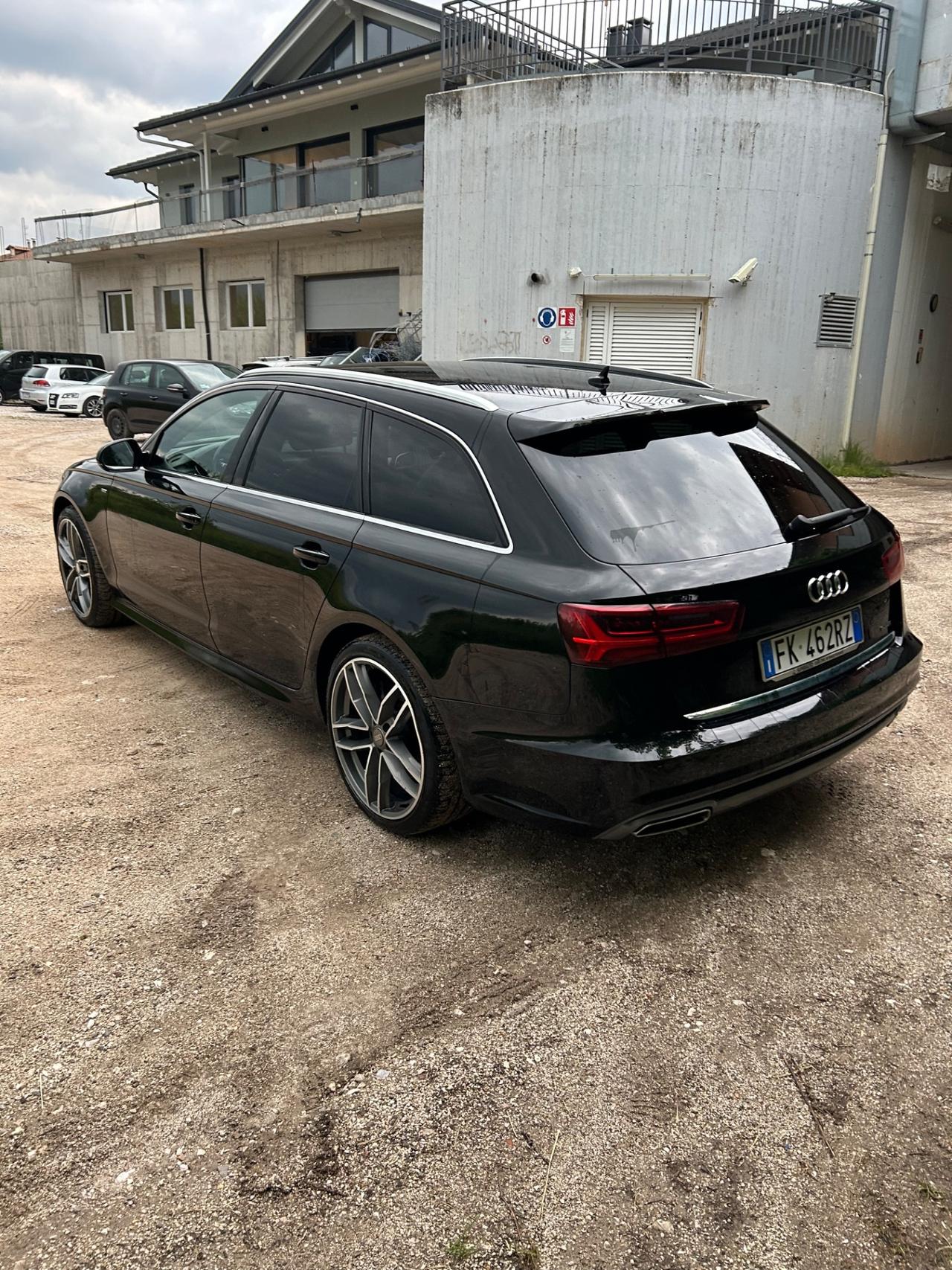 Audi A6 Avant 3.0 TDI quattro S tronic Business