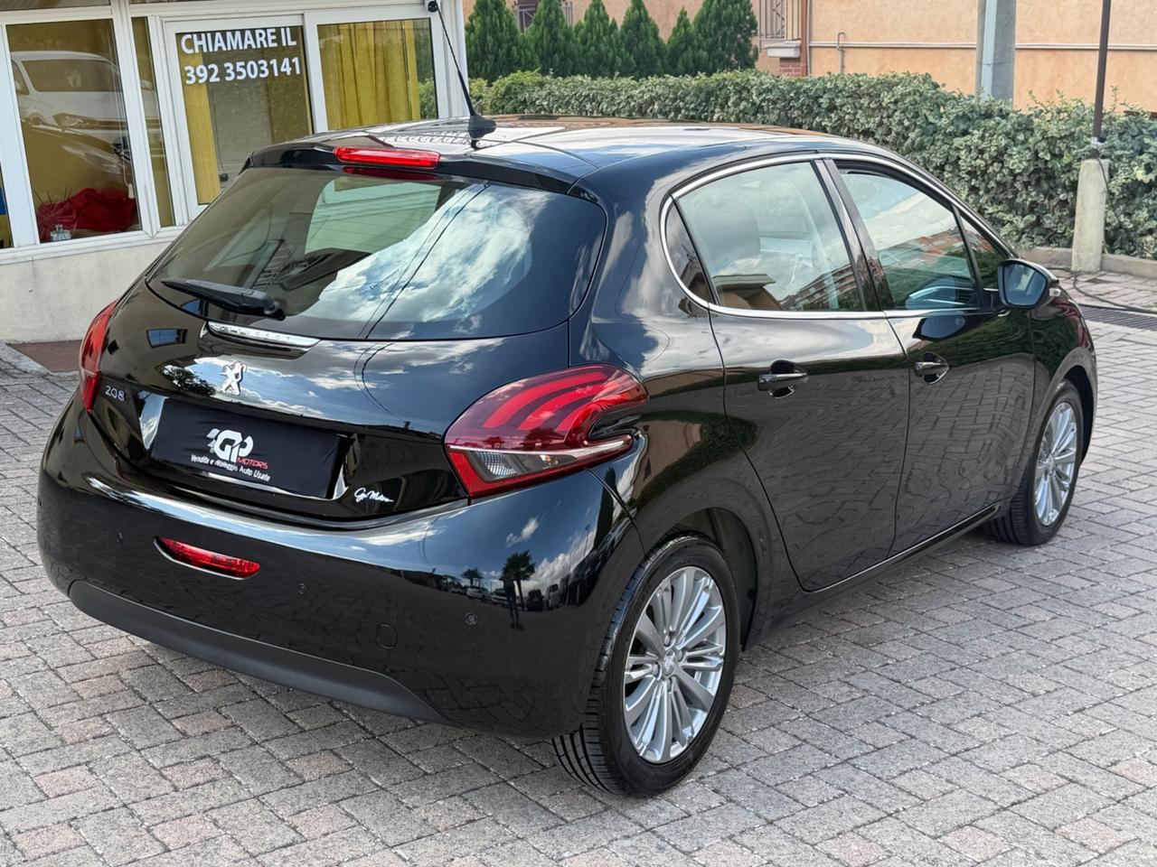 Peugeot 208 BlueHDi 75 5 porte Allure