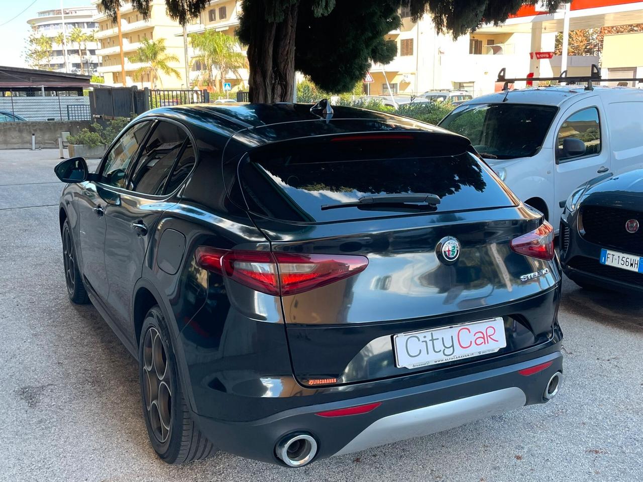 Alfa Romeo Stelvio 2.2 Turbodiesel 180 CV AT8 RWD Business