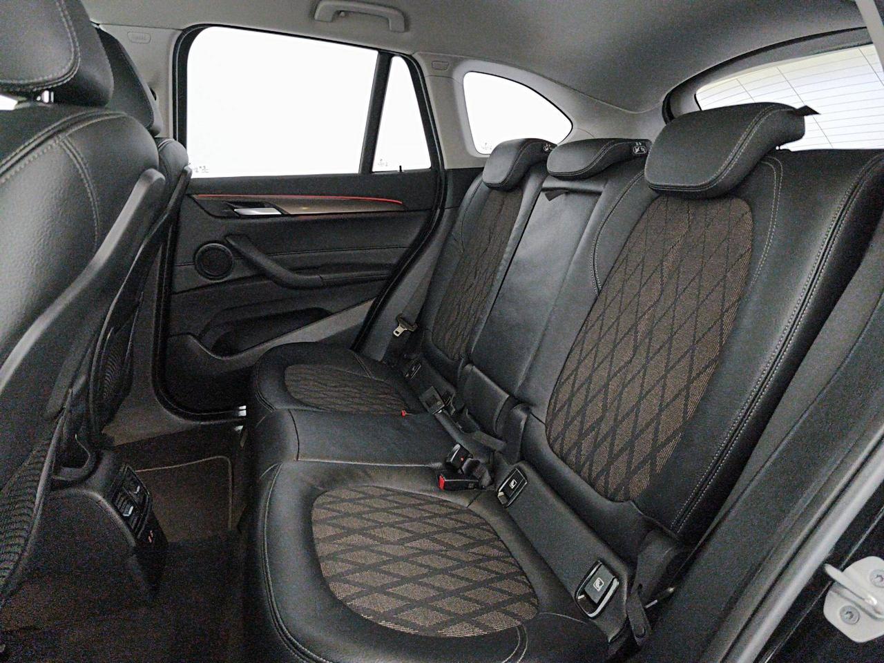 BMW X1 sDrive18d xLine