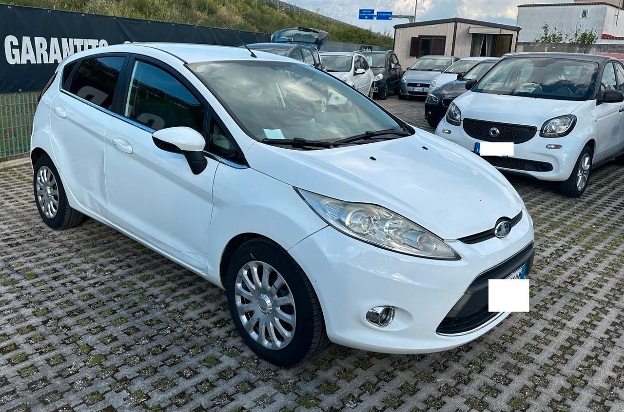 Ford Fiesta 1.6 TDCi 95 CV 5p. Titanium-2010