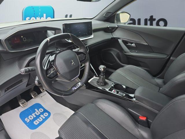 PEUGEOT 2008 PureTech GT Line