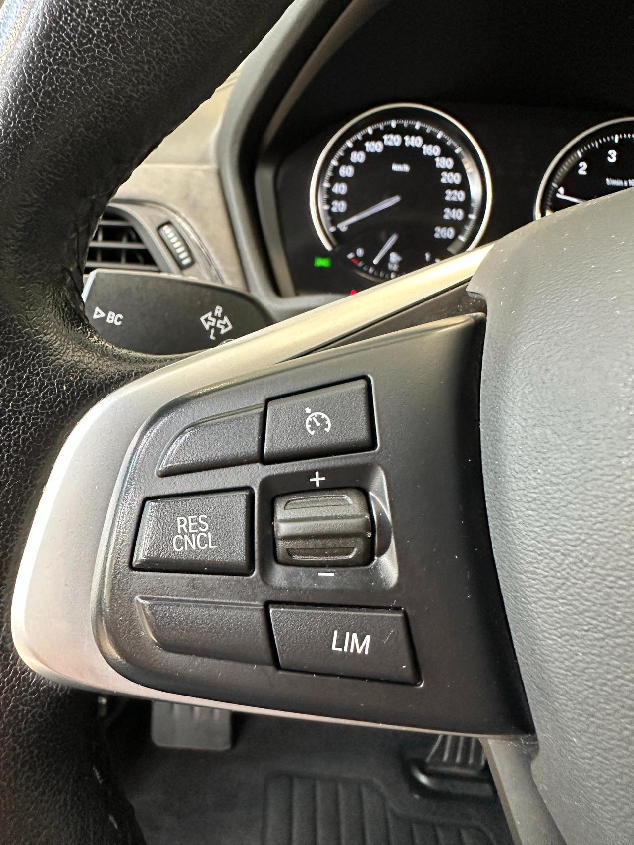 BMW X1 sdrive18i xLine Plus Auto-18"-Camera-Pelle-Carplay-IVA