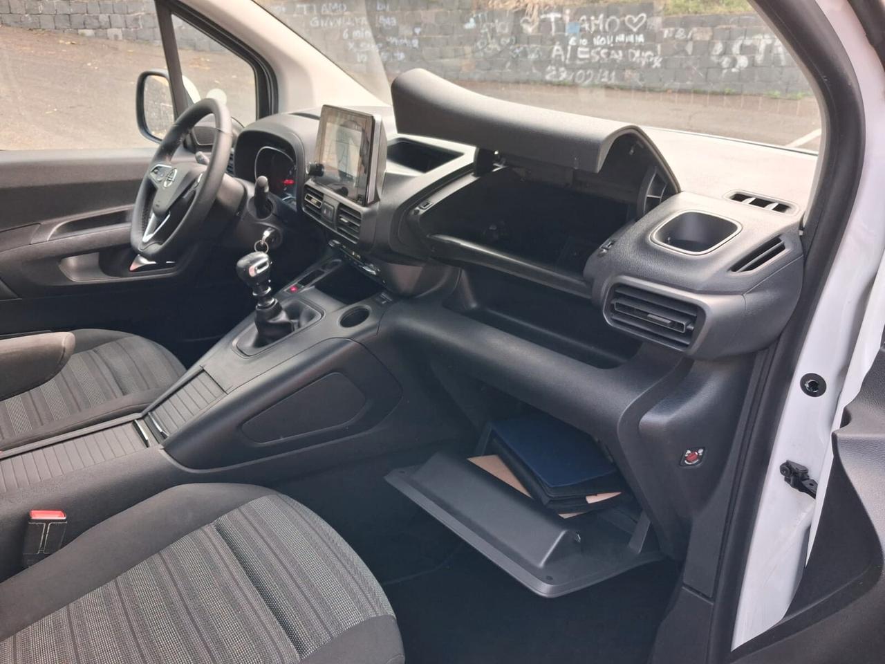 Opel Combo Life Pianale ribassato con rampa disabili in carrozzina