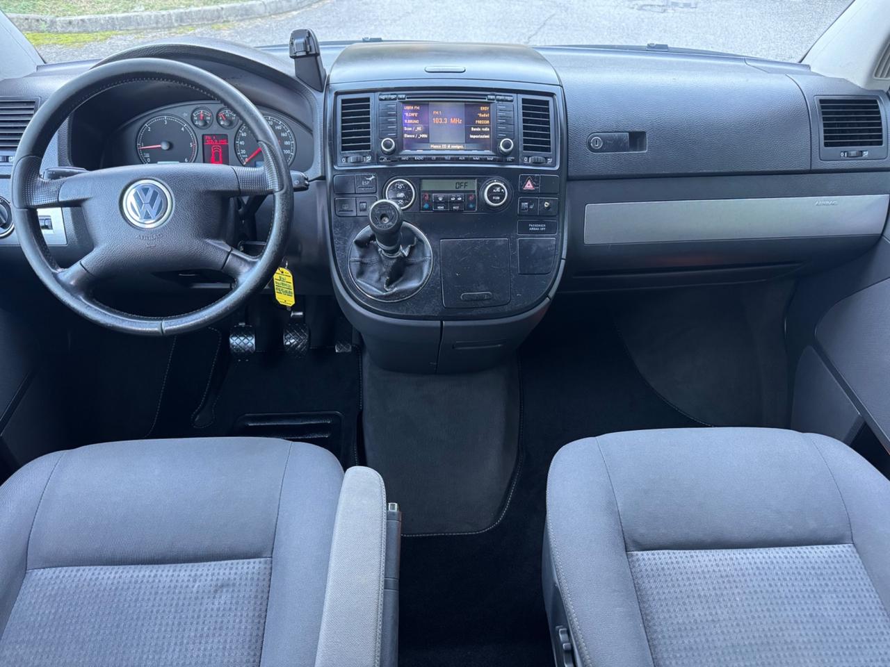 Volkswagen Multivan 2.5 TDI/130CV Trendline