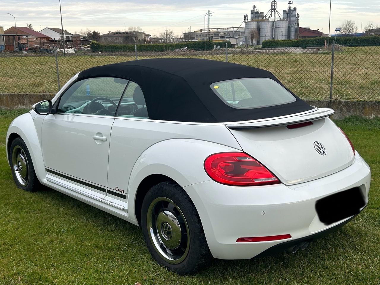 Volkswagen Maggiolino Cabrio 2.0 TDI Sport BlueMotion Technology