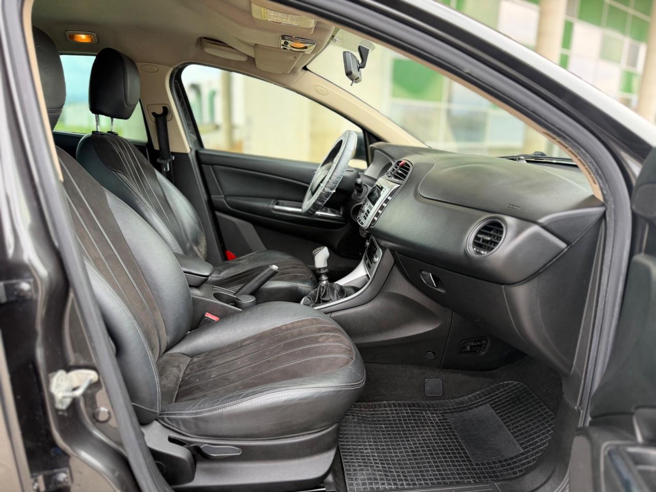 Lancia Delta 1.6 MJT DPF Gold