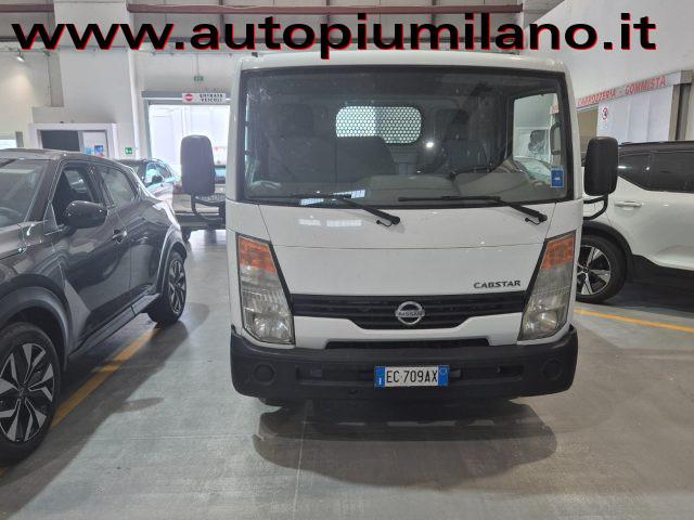 NISSAN Cabstar 35.13 2.5 TDI 130CV PC- RIBALTABILE TRILATERALE