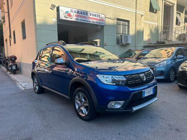 Dacia Sandero Stepway 1.0 TCe 100CV ECO-G 15th Anniversary