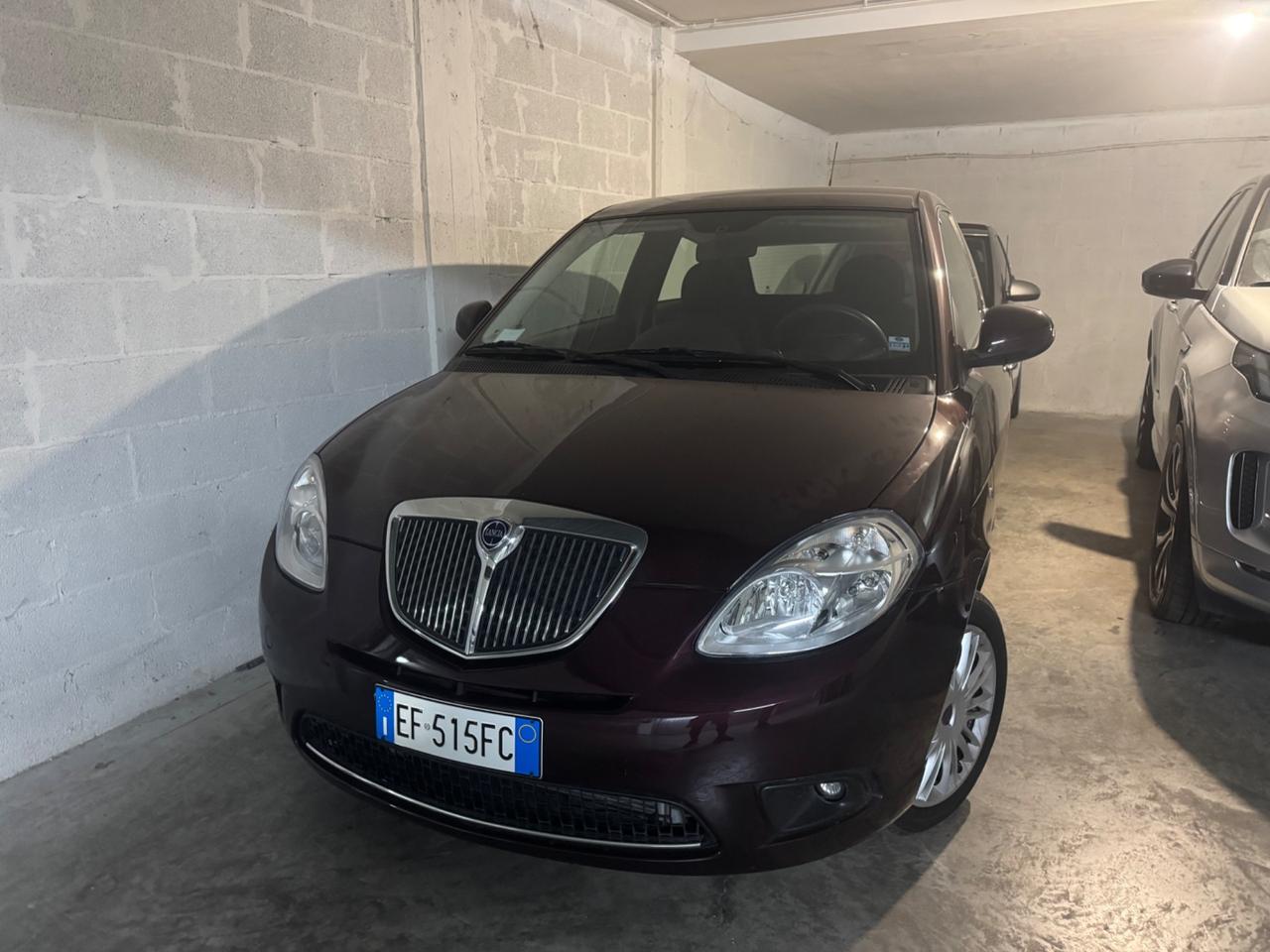 Lancia Ypsilon 1.2 69 CV Platinum introvabile