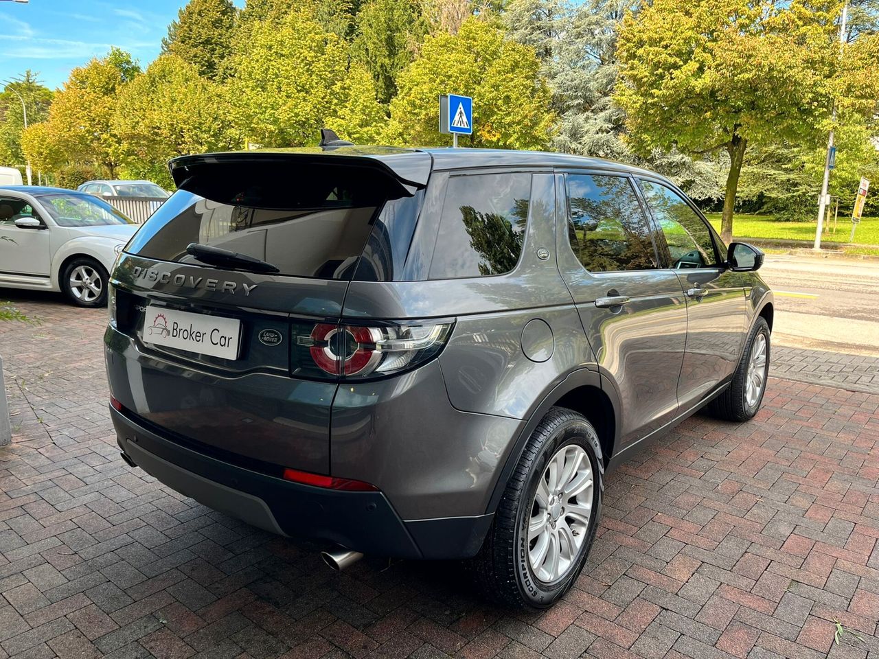 Land Rover Discovery Sport 2015 photo 4