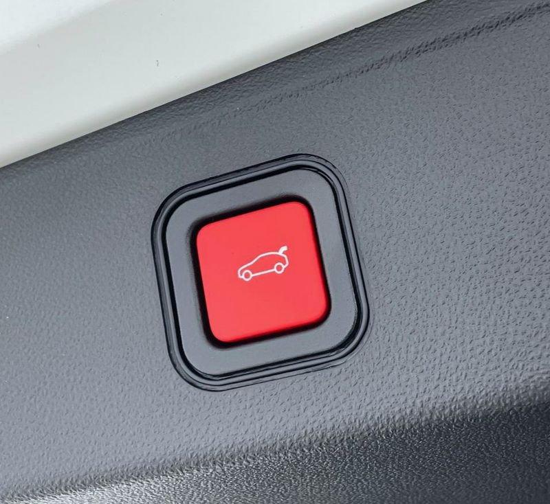 Jeep Avenger e-Hybrid 1.2 MHEV e-Hybrid Turbo Summit * KM 0 * * TETTO ELETTRICO *