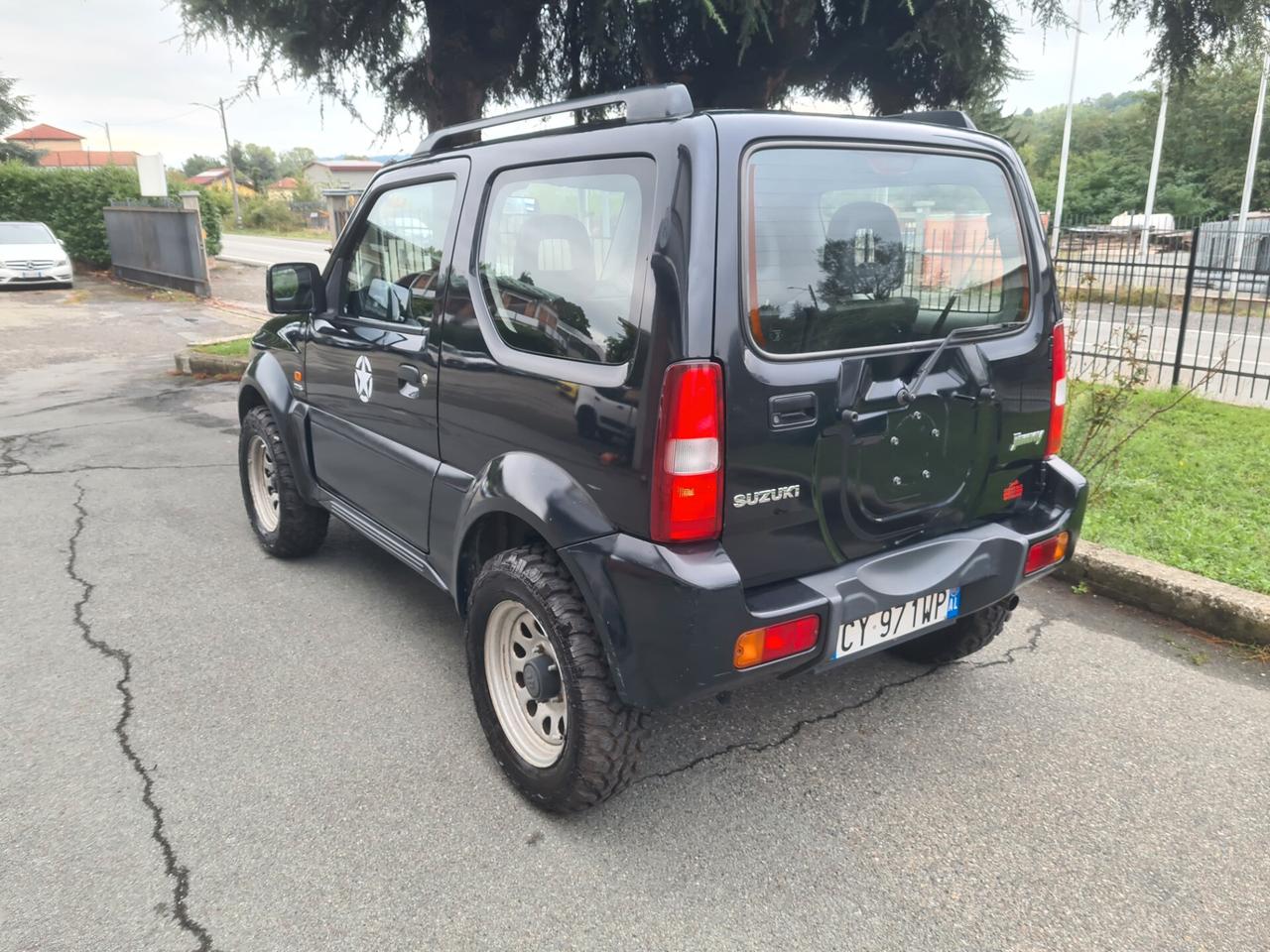 Suzuki Jimny 1.5 DDiS cat 4WD JLX